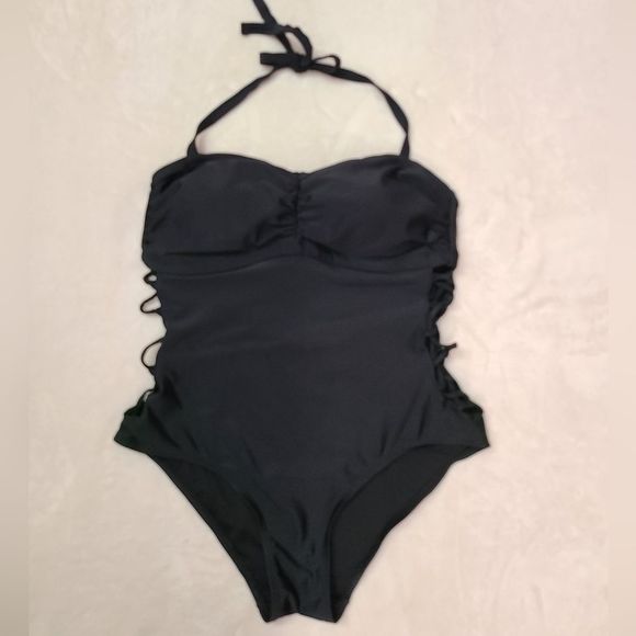 "Ava & Viv" one piece swimsuit size 16W. - Picture 1 of 14